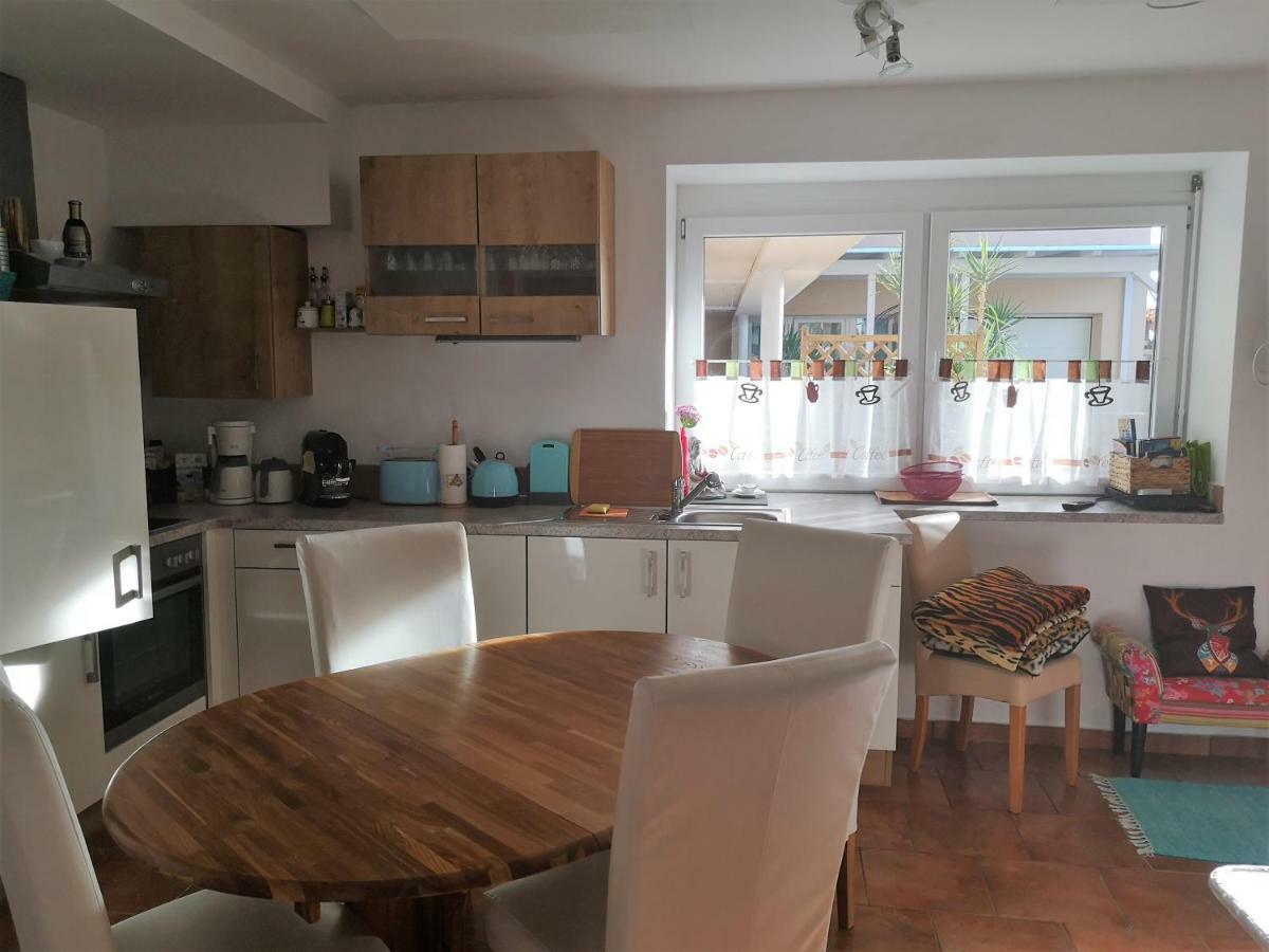Ferienwohnungen Irmgard Olipitz Velden am Wörthersee Esterno foto